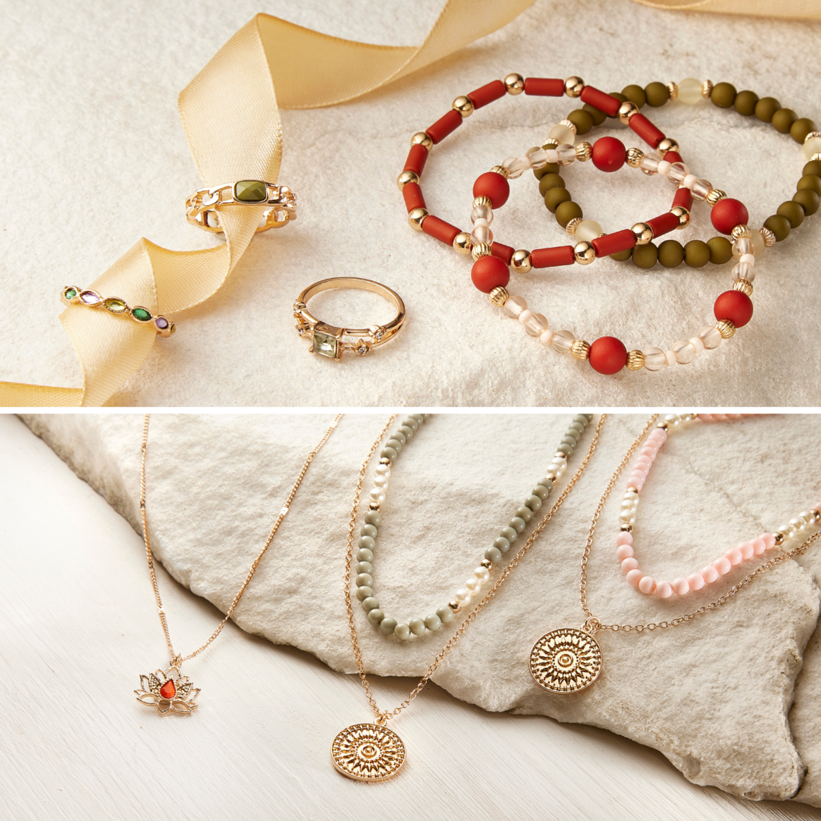 3 Ketten, 3 Armbänder und 2 Ringe